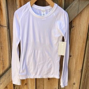 Athleta Bright White Performance Long Sleeve